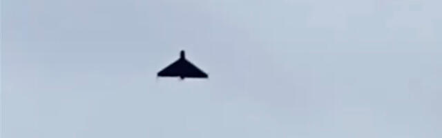 VIDEO: Dubai kohal lendavad vabalt ringi Iraani Shahedi droonid