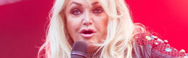 Haiglasse sattunud Bonnie Tyler ärkas koomast, kuid on siiski raskes seisundis