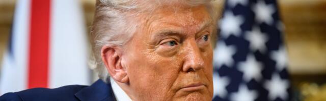 Trump to add $100,000 application fee to H-1B foreign worker visas