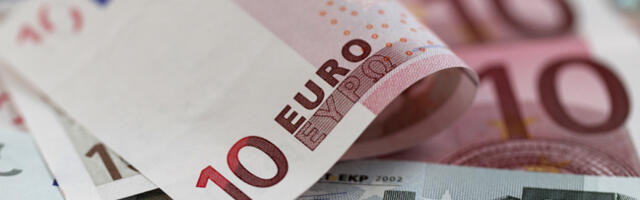 Eesti Meediaettevõtete Liitu kuuluvate üleriigiliste, maakondlike ja kohalike lehtede peatoimetajad: Kaja Kallase valitsuse maksureform kasvatab propaganda ja väliskanalite mõju