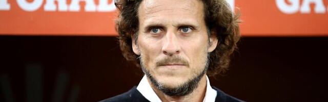 Endine vutitäht Diego Forlan debüteerib ATP tenniseturniiril