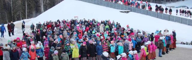 OTEPÄÄL TANTSITAKSE „PÖÖRIPÄEVAST PÖÖRIPÄEVA”