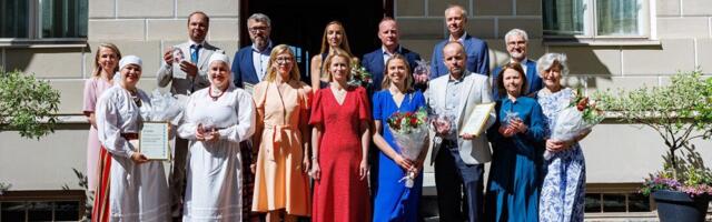 Riik tänas tublimaid regionaalarengu edendajaid Regionaalmaasikatega