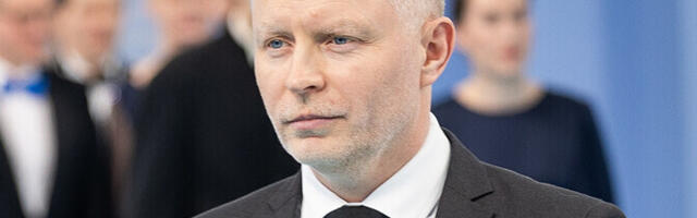 Hans Väre lahkub Sakala peatoimetaja ametist