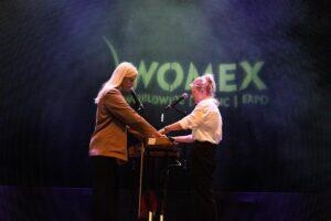 Rahvakandlega suurde ilma