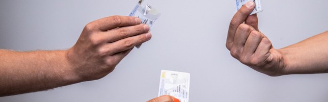 Muutub isikut tõendavate dokumentide taotlemine