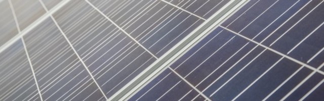 Ministeerium tahab JOKK-skeemi kasutavad päikeseparkide arendajad täistoetustest ilma jätta. Löögi all on ka Eesti Energia