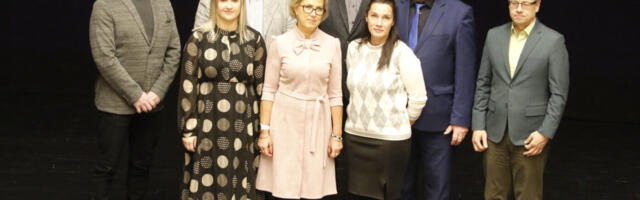 Lääne-Nigula tõmbab vallajuhtimist koomale