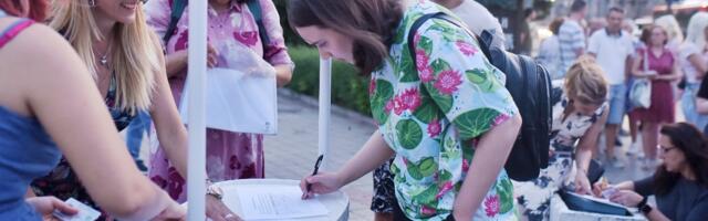 U Nišu počelo prikupljanje potpisa za raspisivanje vanrednih parlamentarnih izbora