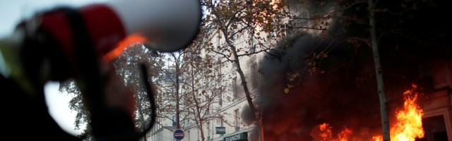 Prantsusmaal avaldas politseiseaduse vastu meelt üle 100 000 inimese