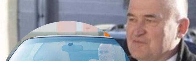 FOTOD | Poliitik Tarmo Tamm vurab ringi uhke Porsche roolis