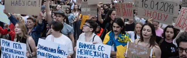 Ukrainas kaotati korruptsioonivastaste organite sõltumatus. Rahvas protestis paljudes linnades