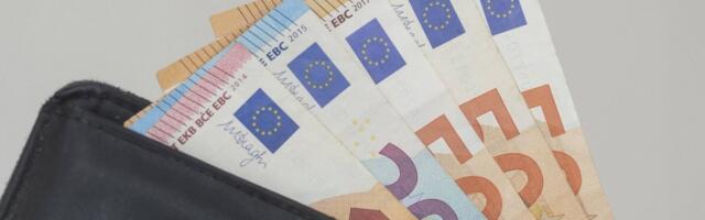 Правительство не соблюдало порог повышения зарплат