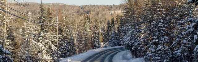 Lume- ja vihmasadu tekitab meie teedel täna libedust