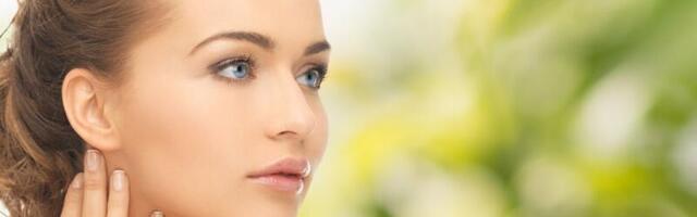 5 IMELIST ILUNIPPI, kuidas vaseliini oma näol ja kehal kasutada