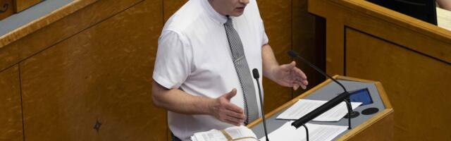 Riigikogu võttis Kalle Grünthalilt saadikupuutumatuse