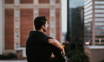 Mida ei tohiks mehelt küsida?