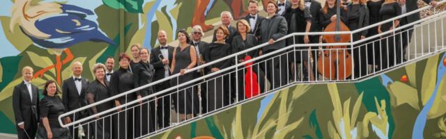 PÄRNU LINNAORKESTRI HOOAJA LÕPPKONTSERT SEOB PÄRDI JUUBELIAASTA, KULDREPERTUAARI JA EESTI UUDISLOOMINGU