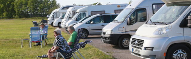 Haapsalu hakkab autosuvilaid ohjama