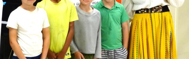 Algas neljas veerandsada.  T.E.S. Täienduskoolis algas 76. õppeaasta