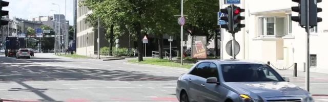 VIDEO | Kollane on uus roheline? Tallinna südalinnas eiravad autojuhid keelavat foorituld