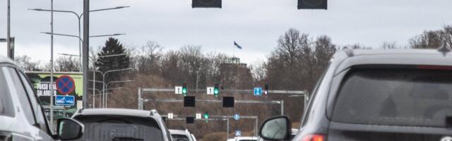 Lemmi Kann: oleme autojuhtidena maanteel lõunanaabritest kehvemad. Aga saaks naabrist paremaks?