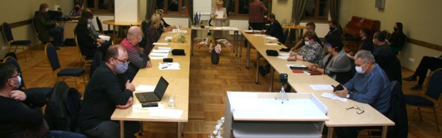 Jõhvi opositsioon loobub vallavanema umbusaldamisest ja ilmselt ka võimupöördest