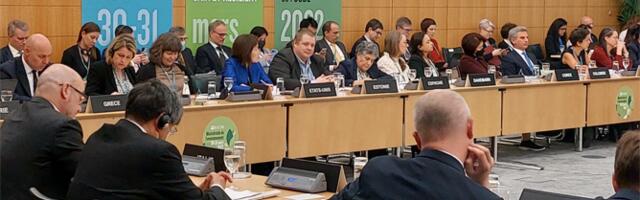 Erki Savisaar Pariisis: rohepöörde tempot tuleb tõsta