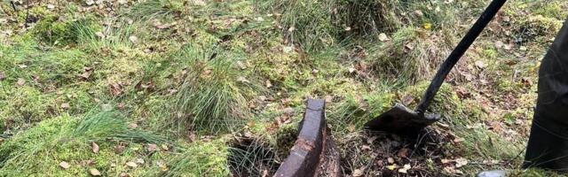 FOTOD | Läti arheoloogid leidsid soost uppunud Nõukogude tanki