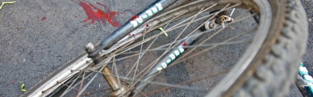 Tartus sattus jalgrattaõnnetusse 3-aastane poiss