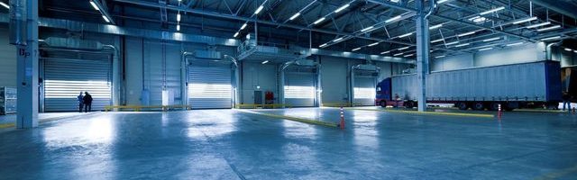 Tööandjad valitsusele: Esimesel võimalusel tuleb naasta tavalise elukorralduse juurde