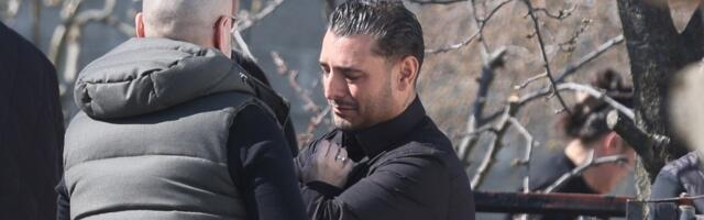 TRAŽI UTEHU NA SVETOJ GORI NAKON BRATOVLJEVE POGIBIJE: Darko Lazić otišao na  Atos! (Foto)