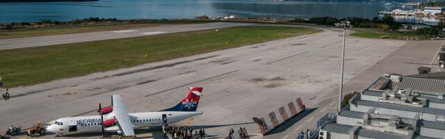 Zatvara se put do aerodroma Tivat: Bez obzira kada imate let, sutra morate biti na aerodromu do 11:30