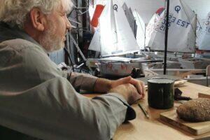 Robinson ja Reede Sorgu saarel