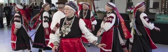 ASTU LAVALE! Tantsugrupid ja ansamblid, Maalehe eakate festival ootab esinema