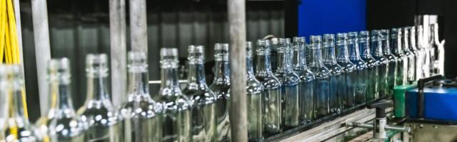 Järvakandi klaasivabrik kaotas suurelt kasumis: kulukas remont ja halb üllatus Lätist