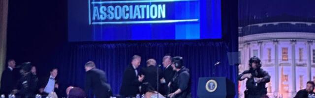 Trumpi gaalale tungis relvastatud mees, toimus tulevahetus