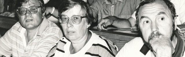 Marika Valk meenutab putšiaega: eelmistel päevadel sain arvatavasti KGB-st kõne, kus ähvardati kogu perekonda, juhul kui Heinz ei lõpeta oma "agiteerivat" tööd