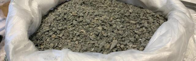 LIBEDUSE VASTU. Lasnamäe kahekordistas tasuta jagatava killustiku koguse 