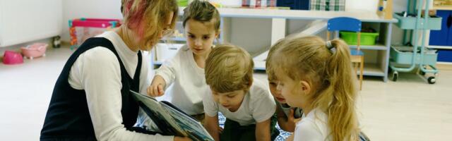 Valitsus kinnitas keeleoskusnõuded lasteaedade abiõpetajatele ja rahvusvaheliste koolide õpetajatele