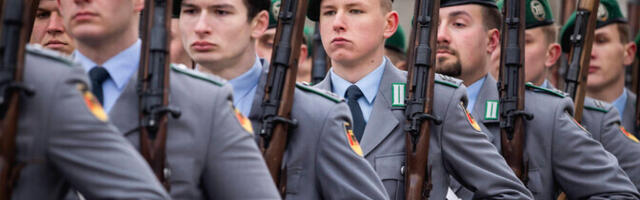 Saksa mehed peavad riigist lahkumiseks sõjaväelt luba küsima