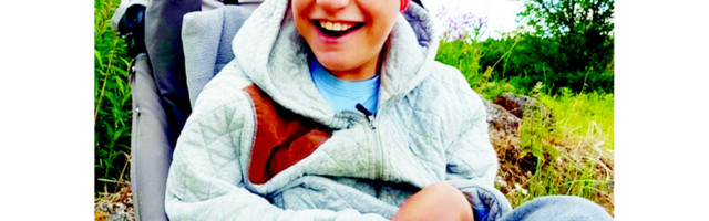 SÜGAVA PUUDEGA JAKOB VAJAB JALUTUSKÄRU