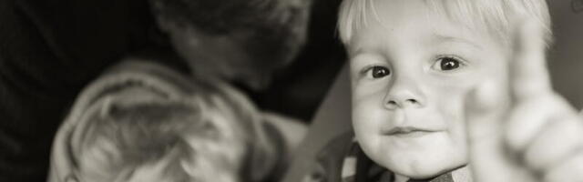 Postimees ja Õhtuleht põlgasid EKRE Eesti laste päästmise reklaami ära