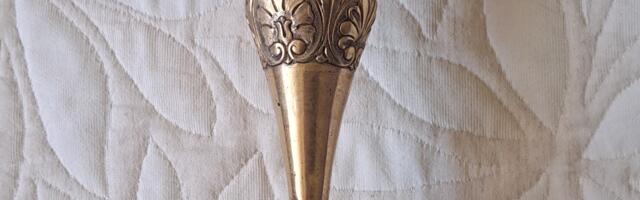 Toimub Laiuse õigeusu kiriku koguduse varade üleandmine