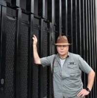 Julget teatrit tehakse vabaduse hinnaga