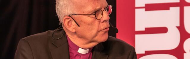 Rootsi preestrid peavad homopaare laulatama «rõõmuga» ja «vabast tahtest»