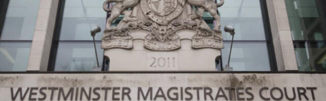 UK kogenud kohtunik vallandati kui ta esitas genotsiidi süüdistuse valitsusametnike vastu