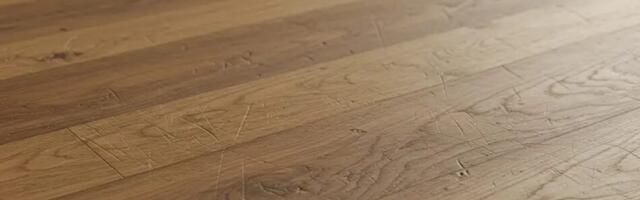 Eemalda kriimud oma puitpõrandalt selle köögis oleva tootega