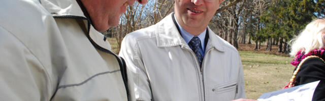 „SINDI ELU PILTIDES 1940-1989” ON JÄRG RAAMATULE „SINDI ELU PILTIDES”