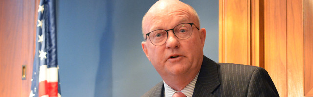 USA armee erukolonel: hiiglaslikud sõjalised kulutused on muutnud Ameerika “sõjandusriigiks”